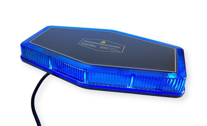 31015_plavi_2-magnet_mini_krovni_LED_bar_WEB