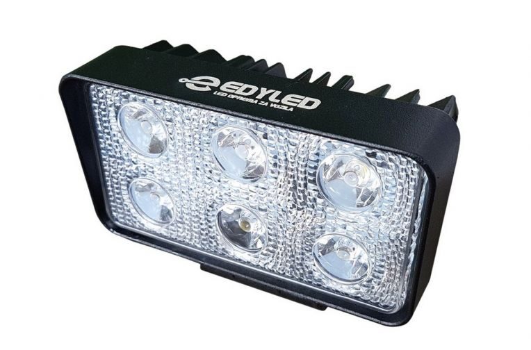 08053_Bijela_lampa_6_LED__WEB_3