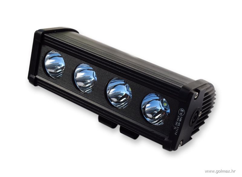 08059_LED_lampa_web