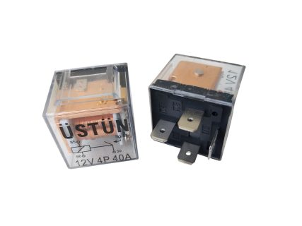 Relej 12 V 30 amp 4 izvoda