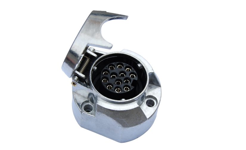 71550_uticnica_13_pola_metalna__clipped_rev_3
