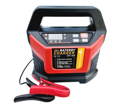 Digitalni punjač akumulatora 2-15 Amp   12-24V