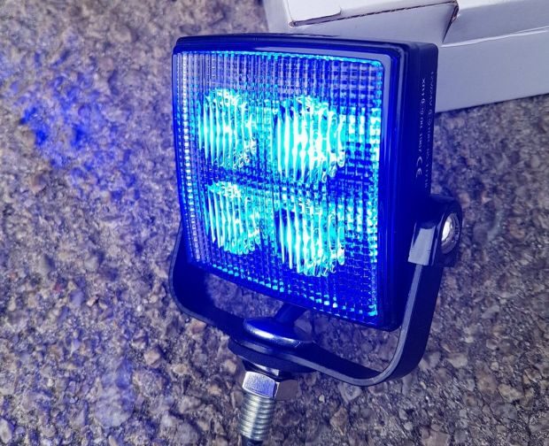 21109__PLAVI__4_LED_flash_bljeskalica_WEB
