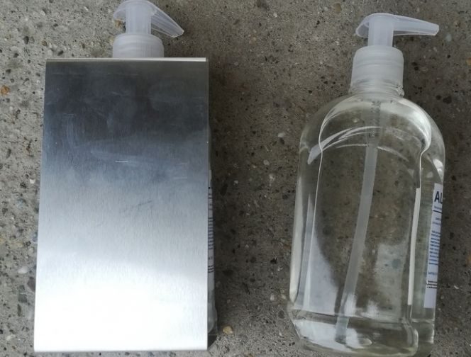Metalni DEZ 1 slika TRI